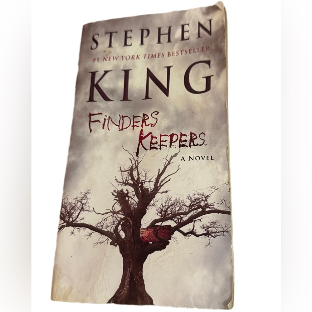 Stephen King 'Finders Keepers' Novel